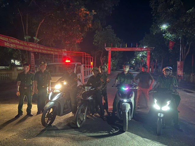 Hàng trăm người truy bắt phạm nhân bỏ trốn khỏi Trại giam số 6 tại Nghệ An