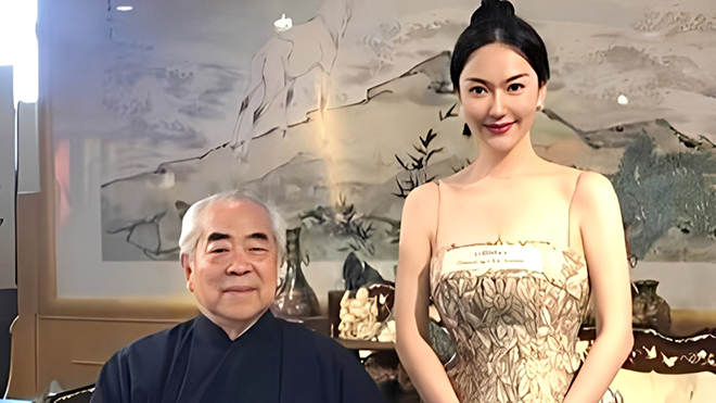 The young wife was accused of appropriating the property of famous artist Pham Tang. Screenshot