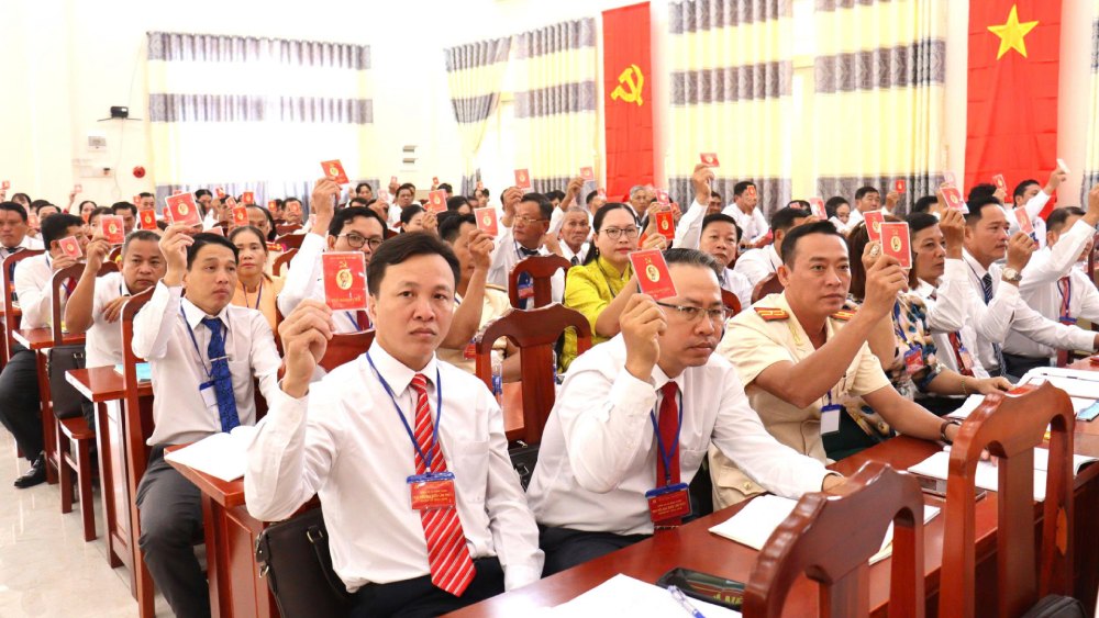 Dong Hung determined to focus on mobilizing all resources to invest in building a synchronous socio-economic infrastructure. Photo: Ngoc Mai