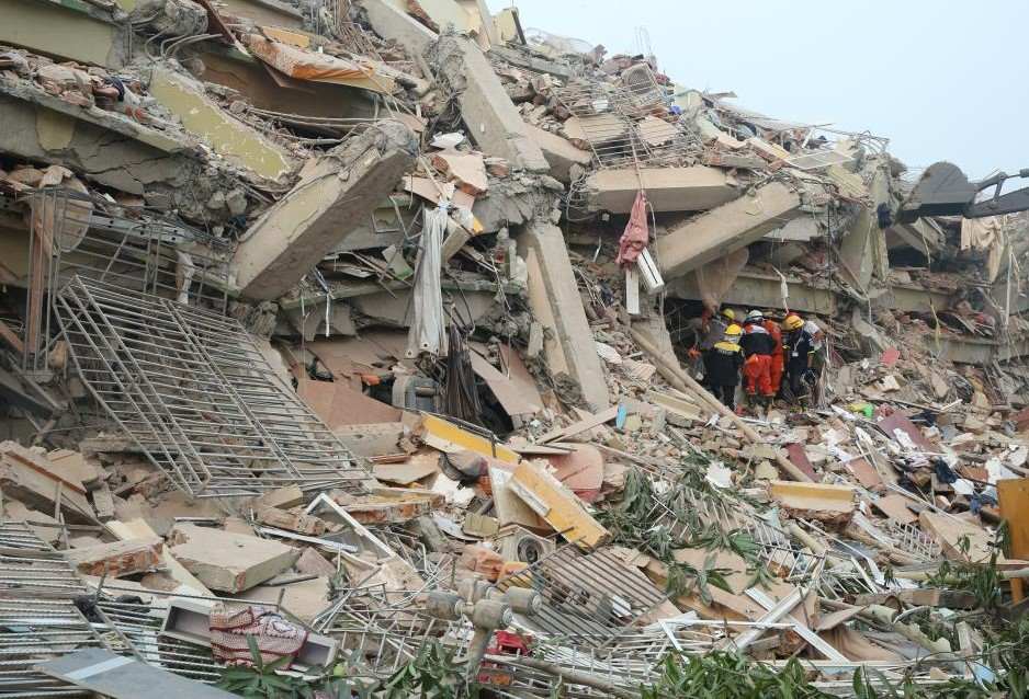 2025년 3월 30일 미얀마 만달레이의 지진 피해. 사진: 신화통신