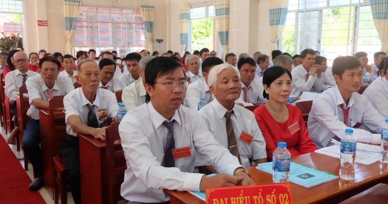 Dai hoi Dang xa Vinh Xuan thong qua 3 khau dot pha, 20 chi tieu phat trien den 2030. Anh: Hoang Loc