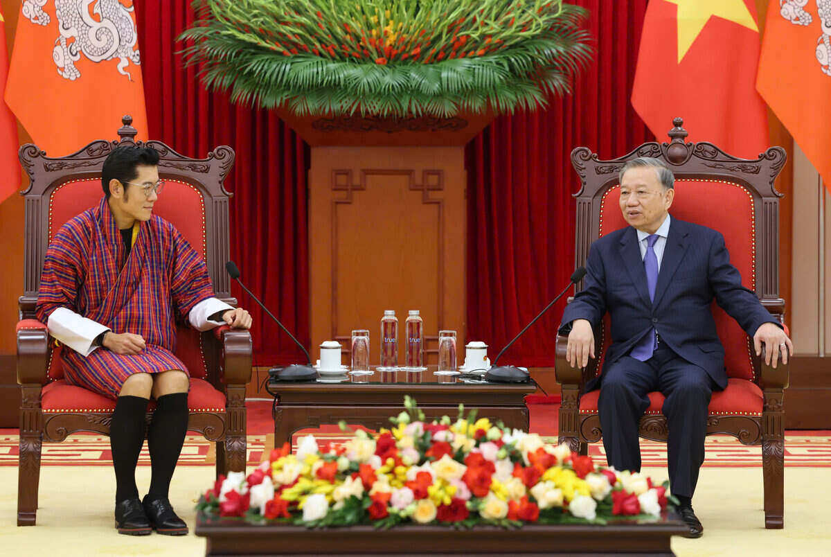 General Secretary To Lam received King Bhutan Jigme Khesar Namgyel Wangchuck. Photo: Hai Nguyen