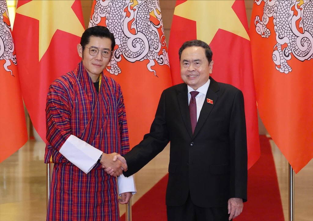 Politburo member and National Assembly Chairman Tran Thanh Man met with King Bhutan Jigme Khesar Namgyel Wangchuck. Photo: Hai Nguyen