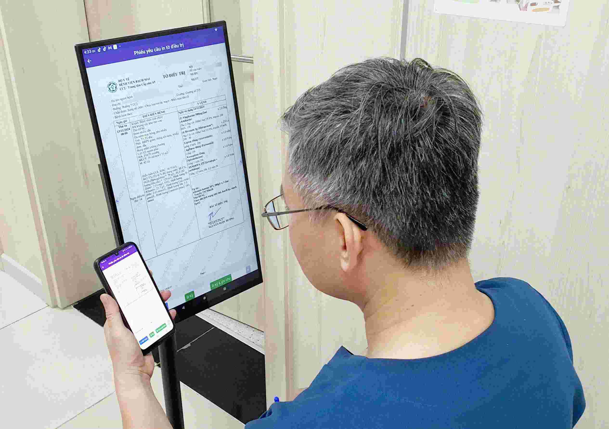 Bach Mai Hospital is implementing a series of synchronous solutions to improve service quality and improve patient experience. Photo: Nguyen Ha