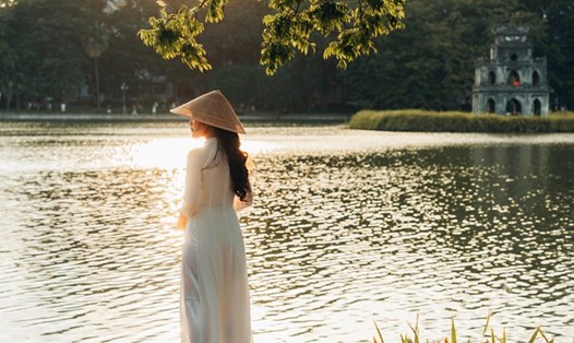 Hà Nội mơ màng một sáng mùa thu. Ảnh: Nguyễn Khánh Vũ Khoa