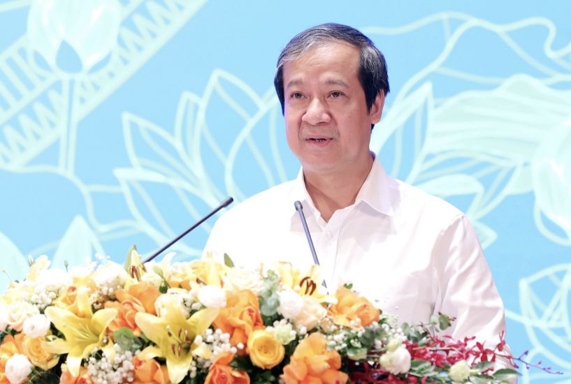 Uy vien Trung uong Dang, Bo truong GDDT Nguyen Kim Son.