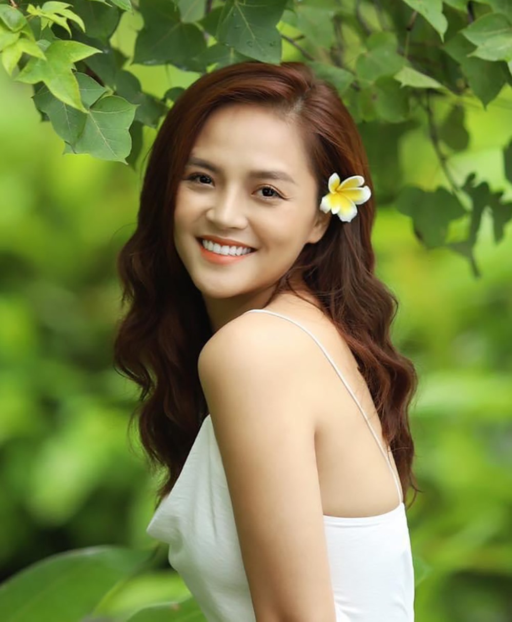 Thu Quynh hanh phuc voi moi dieu gian di, nho be trong cuoc song dang co. Anh: Nhan vat cung cap