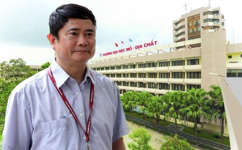 The benchmark score of the University of Mining and Geology in 2025 is expected to decrease slightly