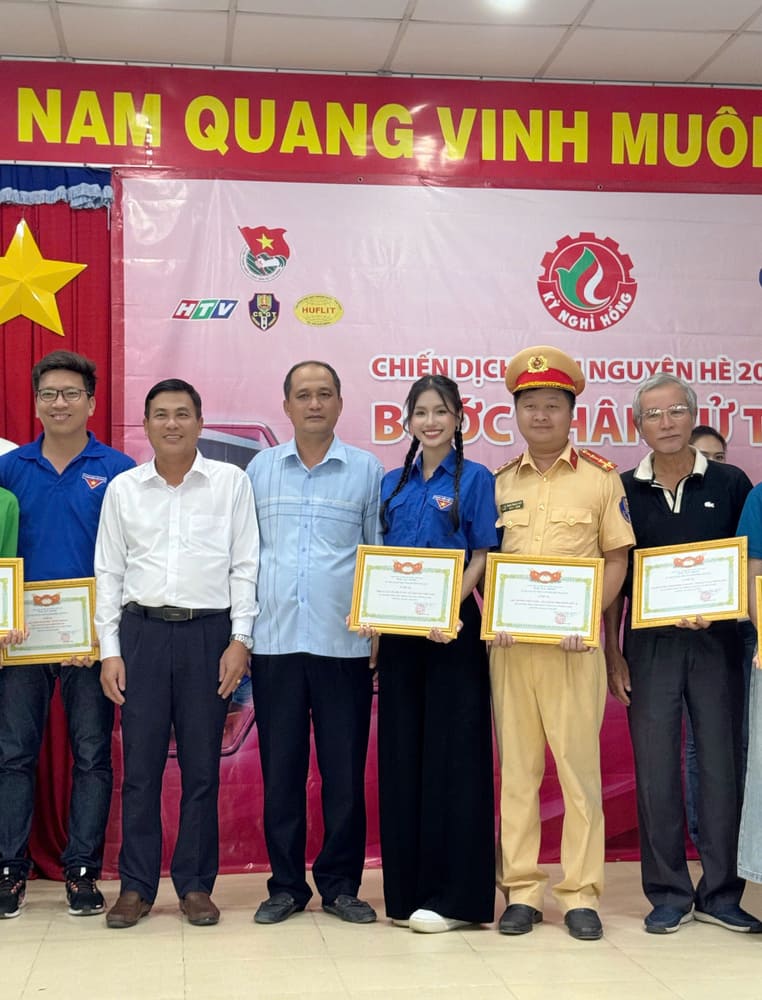 Hoa hậu Nguyễn Thanh Hà 