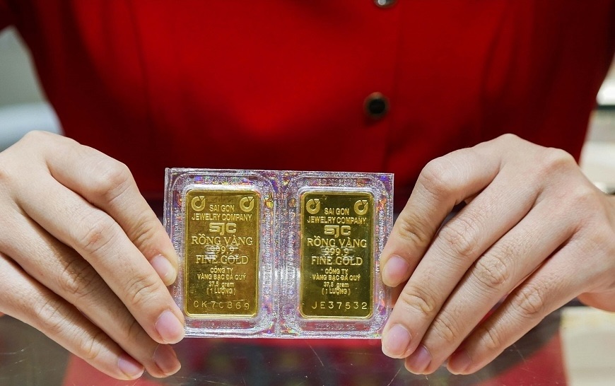 Investors made a big profit after 8 months of buying gold. Photo: Phan Anh