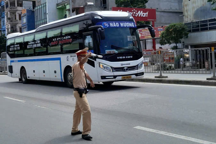Tu ngay 25.7, Phong CSGT Ha Noi da