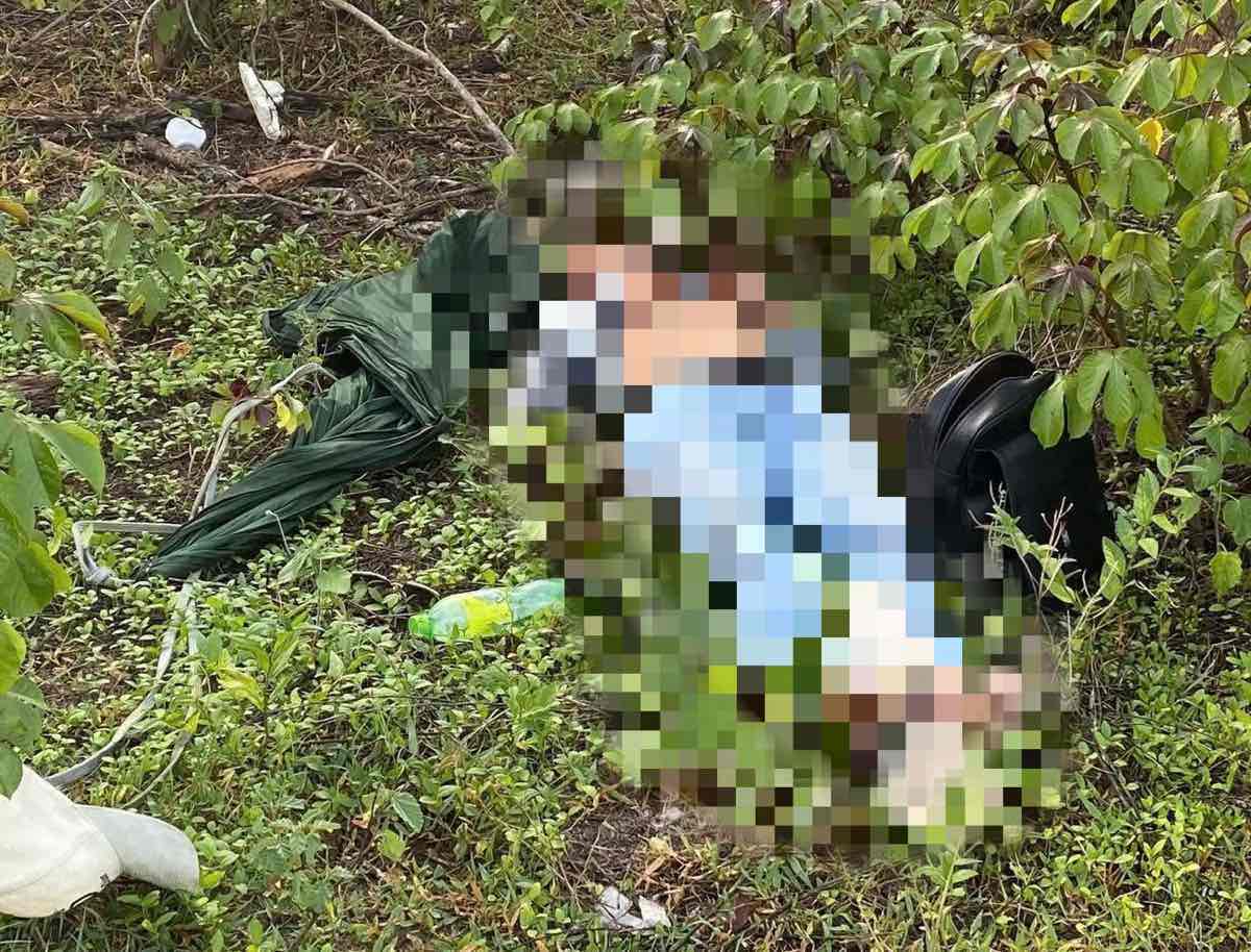 Ph&aacute;t hiện người đ&agrave;n &ocirc;ng chưa r&otilde; danh t&iacute;nh tử vong ở b&atilde;i đất ...