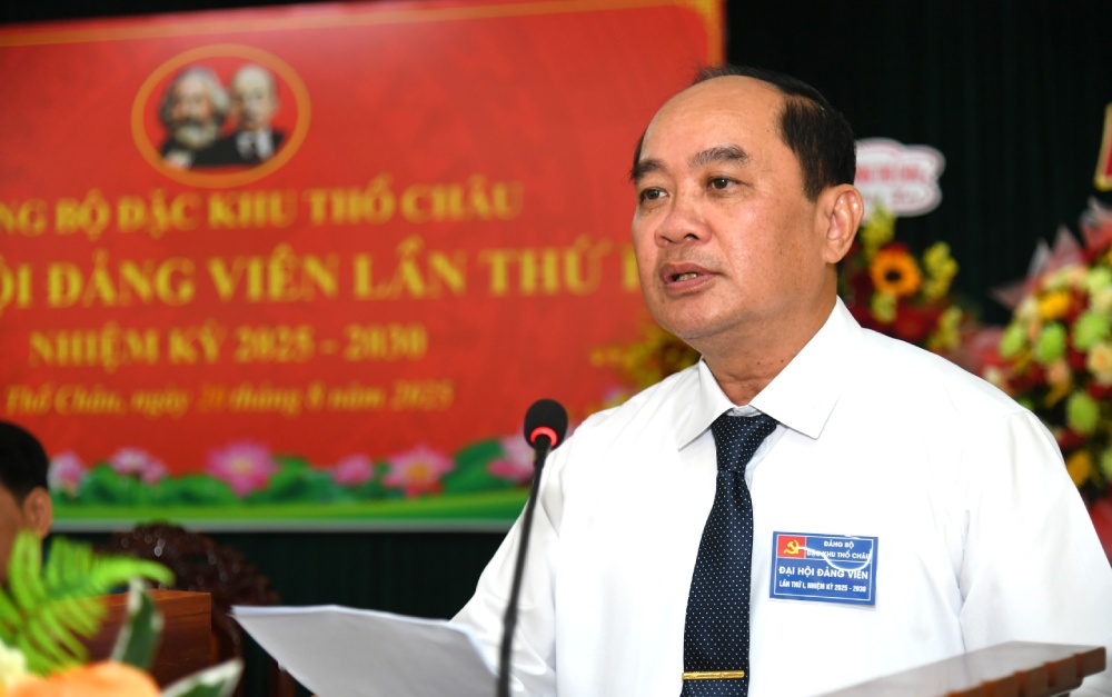 Dai ta Nguyen Van Nganh, Chi huy truong Bo CHQS tinh An Giang phat bieu chi dao dai hoi. Anh: Phuong Vu