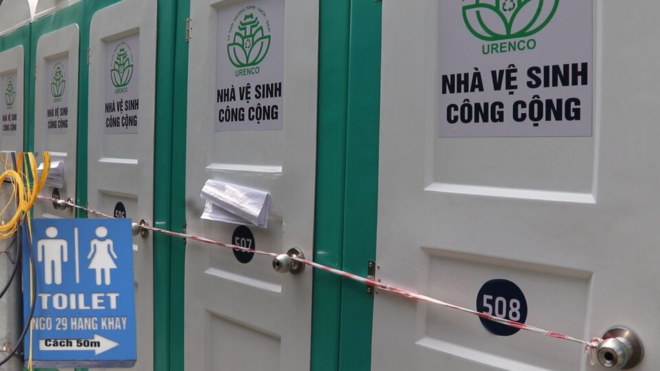 Ha Noi installe une serie de toilettes publiques et de stations BTS a la veille de la grande ceremonie