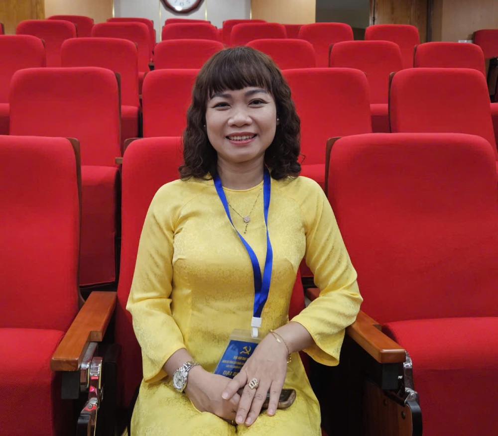 Pho Bi thu Chi bo Nha khach Tong Lien doan Lao dong Viet Nam, chi nhanh Thanh pho Hue Nguyen Thi Ngoc Le. Anh: Quynh Chi