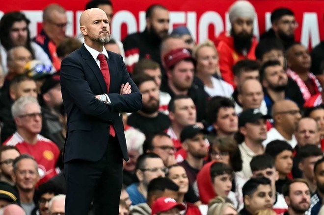 Ten Hag thay the Alonso dan dat Leverkusen.  Anh: AFP