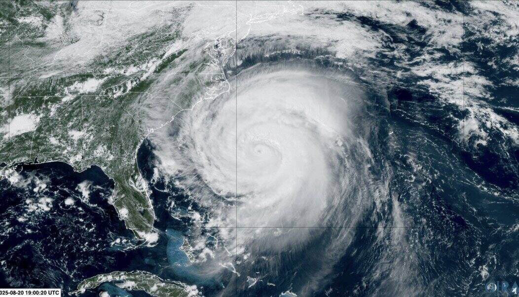 Se pronostica que el tifon Erin volvera a ser de categoria 3 en la mañana del 21 de agosto Foto: NOAA