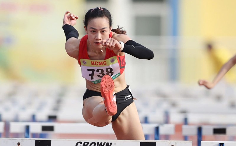 Athlete Huynh Thi My Tien is the current National 100m hurdles champion. Photo: Thanh Vu