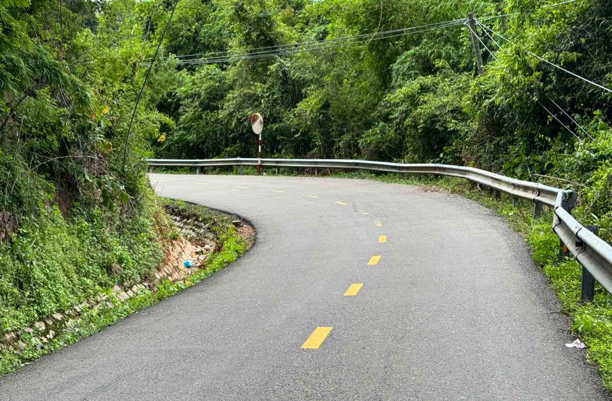 Mot khuc cua cong co ho lan ton song. Anh: Duy Tuan 