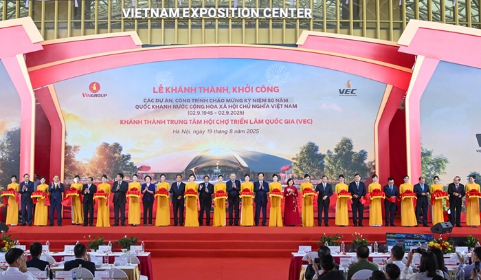 Trung tam Hoi cho Trien lam Quoc gia vua khanh thanh ngay 19/8, la minh chung cho uy tin va nang luc trien khai cua Vingroup