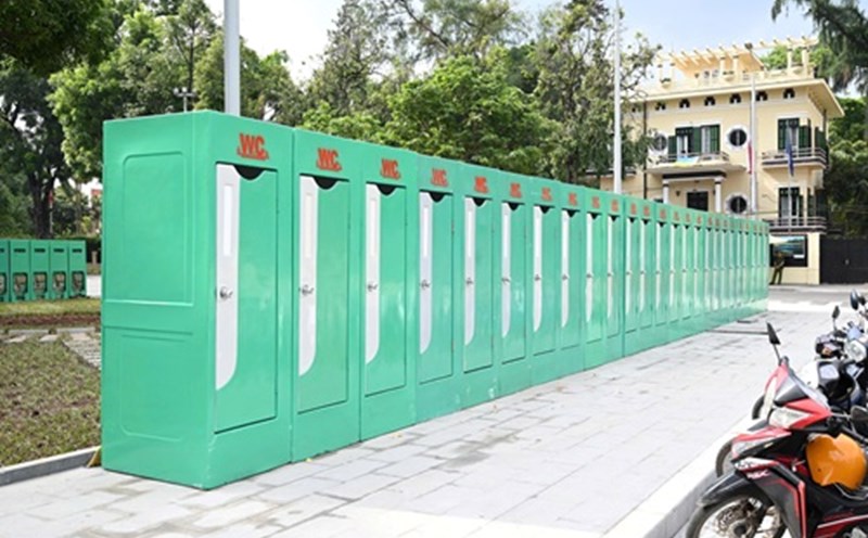 Hanoi has completed the installation of over 1,000 public toilets. Photo: Minh Hanh