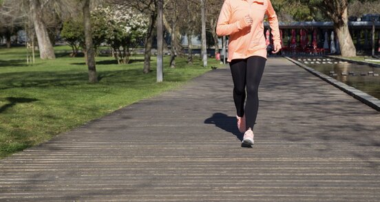 took a short walk and climbed slopes to burn more fat. Photo: Thuy Duong
