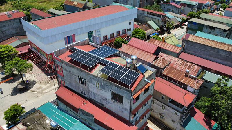까오방성은 옥상 태양광 발전을 하는 투자자를 유치하는 데 어려움을 겪고 있습니다. 사진: Dinh Dong.