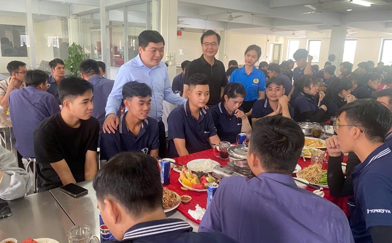Union meal at Topkey Corporation Company Limited. Photo: Provided by the Union