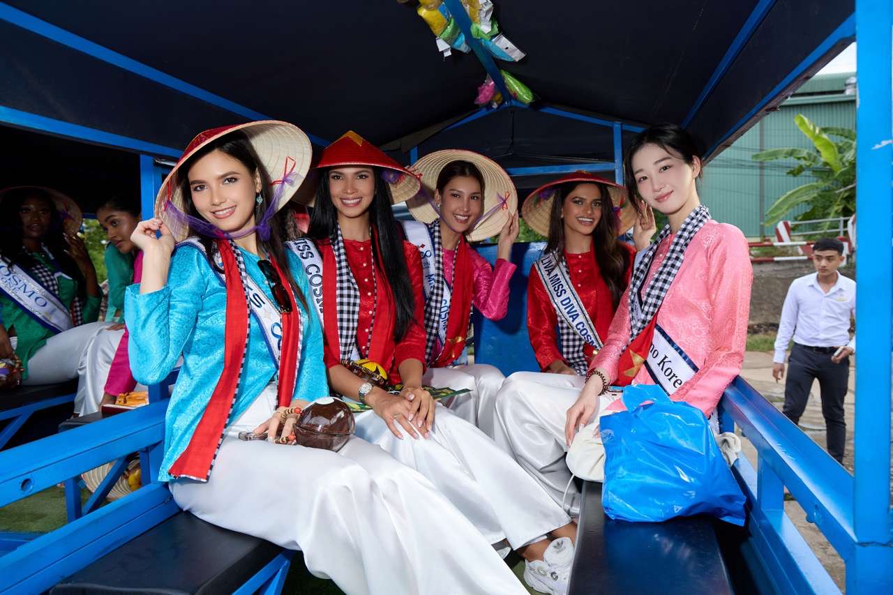 Miss Cosmo's beauty queens. Photo: Miss Cosmo.