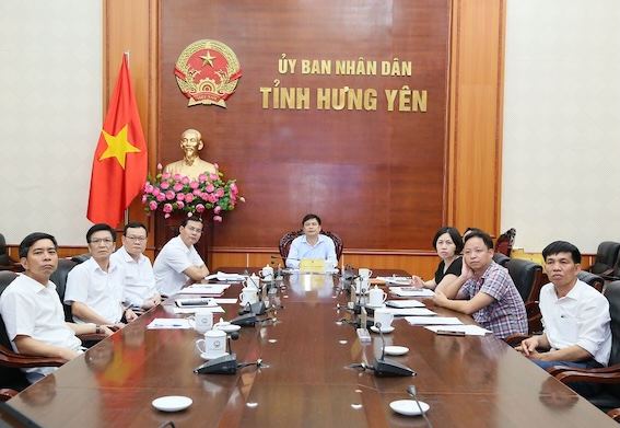 Hung Yen Povincial People's Committeeの副会長は、Le Quy Don Memorialエリアを改修するために文書の完成を指示しています。写真：Hung Yen州のポータル