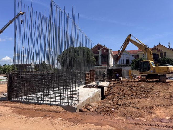 Hơn 100 dự án ngoài khu kinh tế ở Quảng Trị chậm tiến độ, dở dang