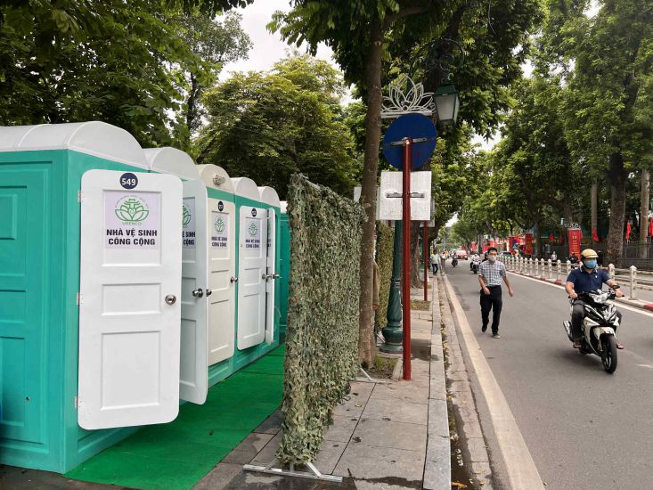 1 000以上の無料公共トイレが設置され、住民と観光客にサービスを提供しています。写真:トゥン・ザン