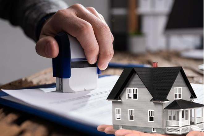 建設省が住宅建設許可証に関する規定に回答。写真:Nhu Ha