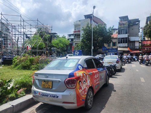 Nganh giao thong van tai Ha Noi san sang phuc vu khach den Thu do dip Quoc khanh 2.9. Anh: Minh Hanh