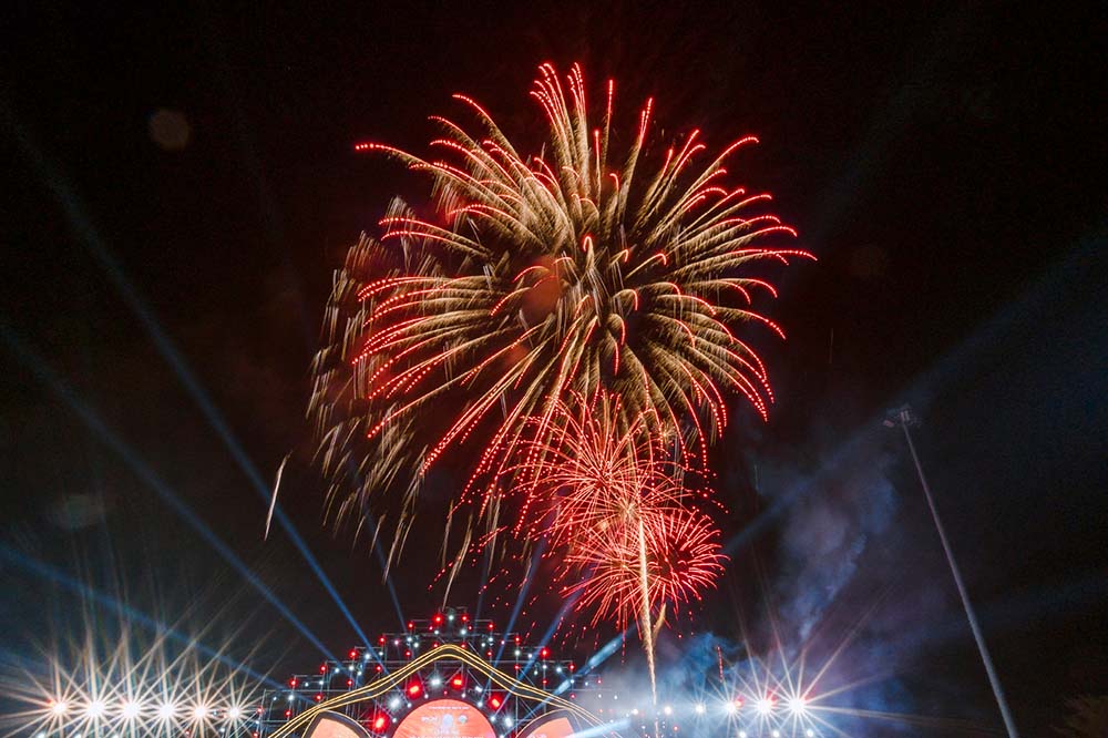 Tay Ninh aura 2 lieux pour organiser des feux d'artifice a l'occasion de la fete nationale du 2 septembre. Photo : Nguyen Tien