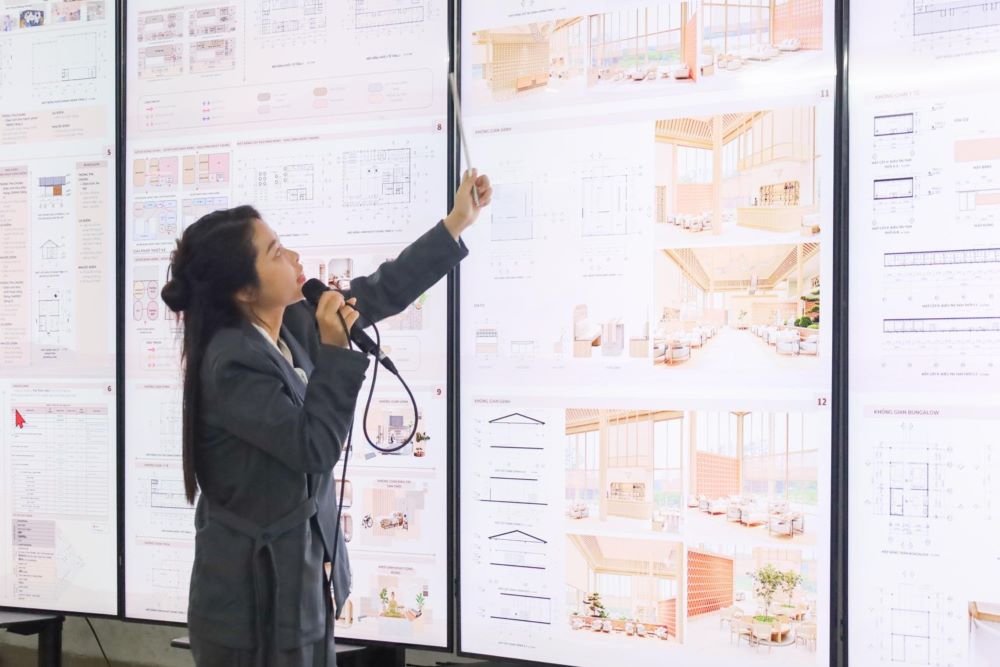 The benchmark score of Danang University of Architecture is the highest at 20 points for Graphic Design. Photo: University of Architecture