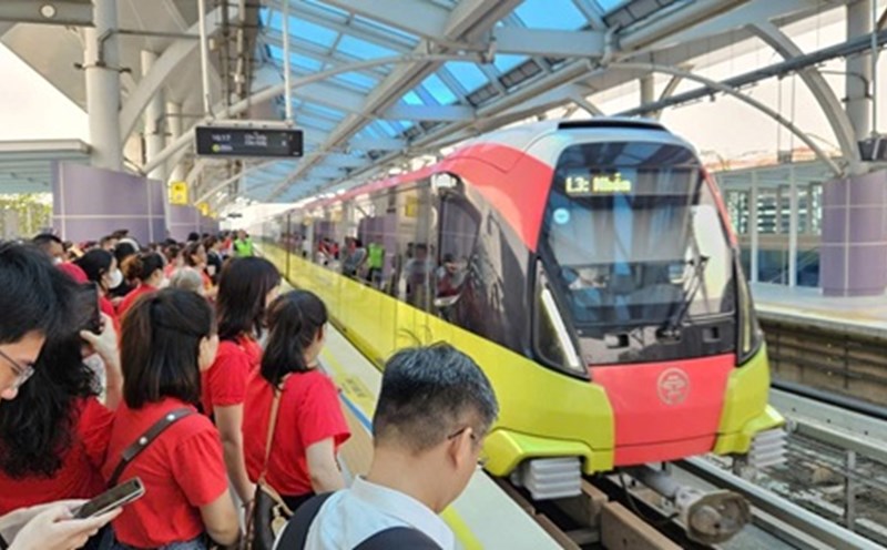 Hanoi requests urgent arrangement of human resources and means to serve the 80th Anniversary of the August Revolution and National Day on September 2. Photo: Minh Hanh