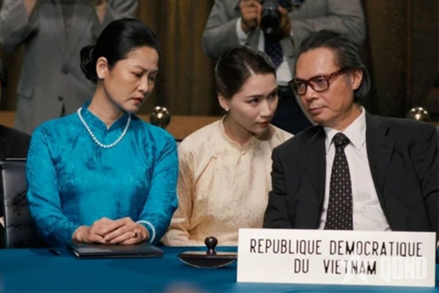 Hoa Minzy appeared as a guest in "Red Rain". Photo: Producer.