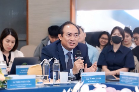 Pho Tong Giam doc Thuong truc Vietjet To Viet Thang da mang den goc nhin ro rang hon ve hanh trinh bay xanh cua hang hang khong Vietjet.