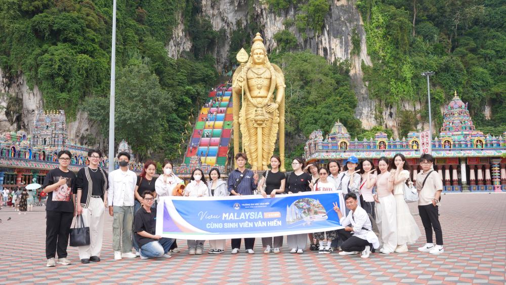 Co hoi de tan sinh vien vivu quoc te voi hanh trinh hoc tap trai nghiem day y nghia huong den muc tieu hoi nhap toan cau.