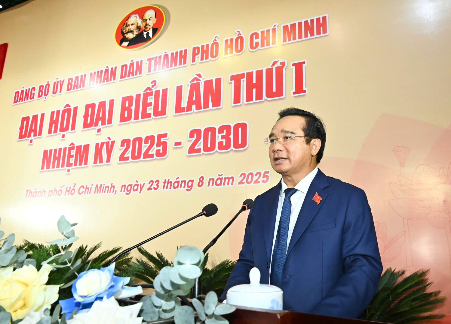 Chairman of Ho Chi Minh City People's Committee Nguyen Van Duoc delivered the opening speech. Photo: Viet Dung
