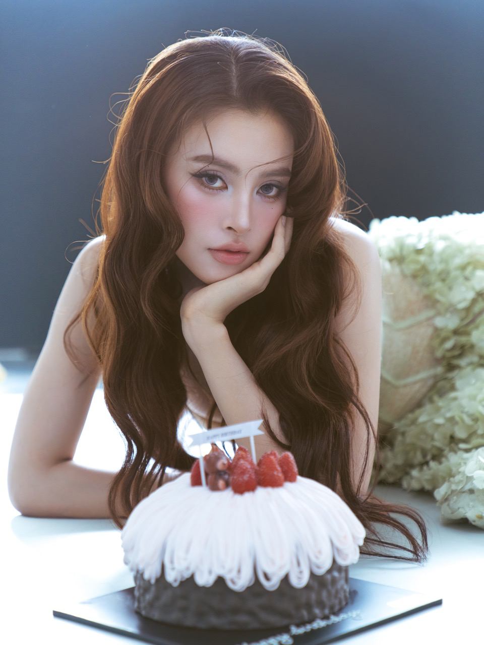Nhung trai nghiem quy gia suot chang duong qua mang den cho co dong luc de tiep tuc thu suc o nhieu linh vuc, dac biet la dien anh va thoi trang, ben canh hoat dong thien nguyen. Nguoi dep tin rang tuoi 25 se mo ra nhieu buoc tien y nghia, tao them dau an trong su nghiep.