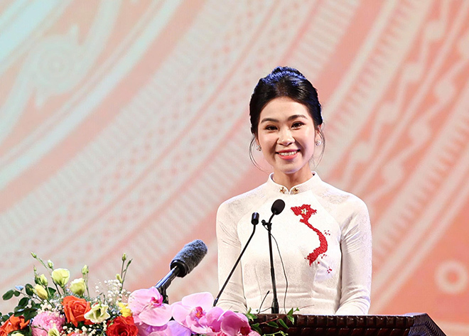 Singer Ha Myo spoke at the 80th Anniversary of the Cultural Industry Ceremony on August 23. Photo: Character provided