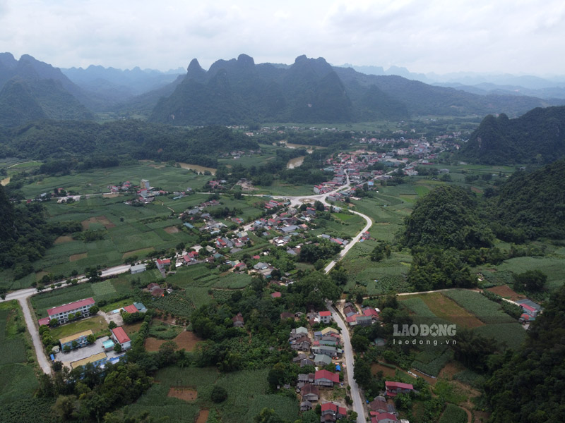 Mot goc khu pho Phuc Hoa hie nay. Anh: Tan Van