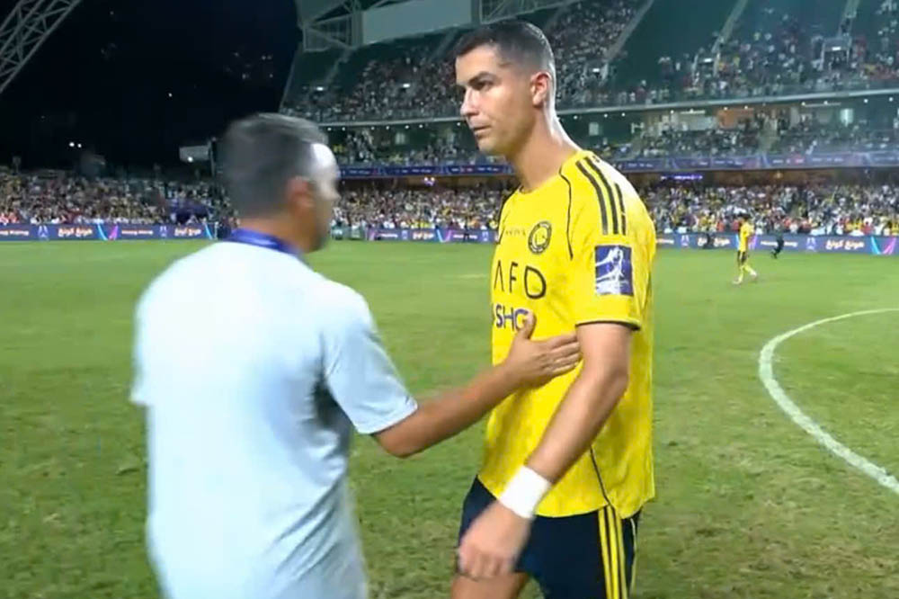 Ronaldo triste por perder el titulo de la Supercopa de Arabia Saudita. Foto: Captura de video