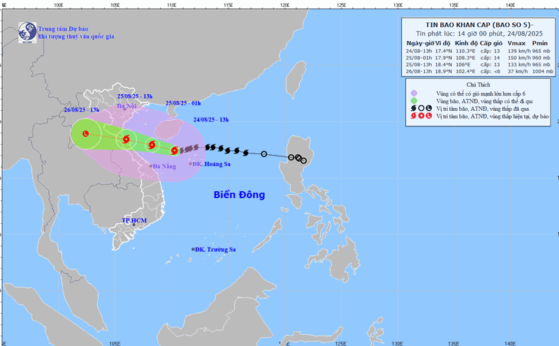 Forecast of the path and direct area of impact of Typhoon No. 5 Kajiki. Photo: NCHMF