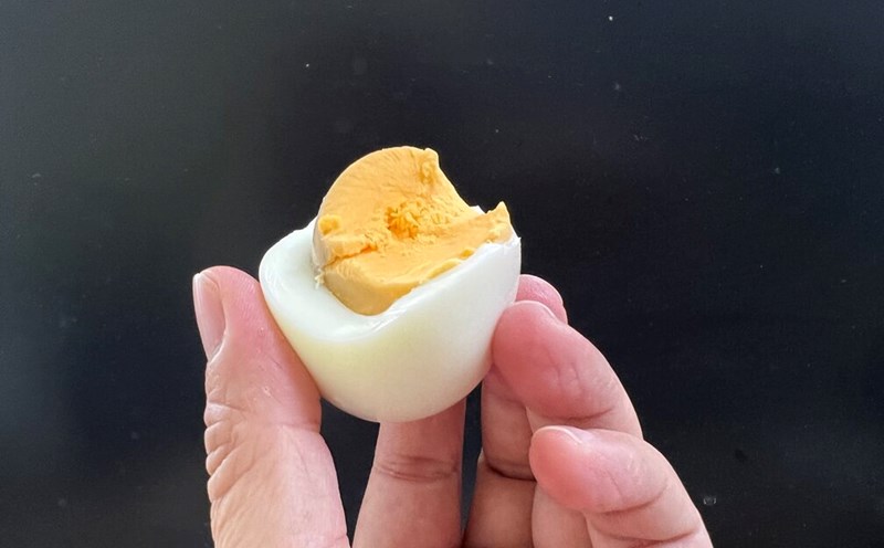 Boiled eggs are a potential source of calcium supplementation. Photo: Kieu Vu