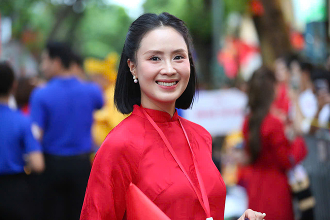 A80の2番目のパレードであるパレードの合成におけるHong Diem。写真：Huyen Chi