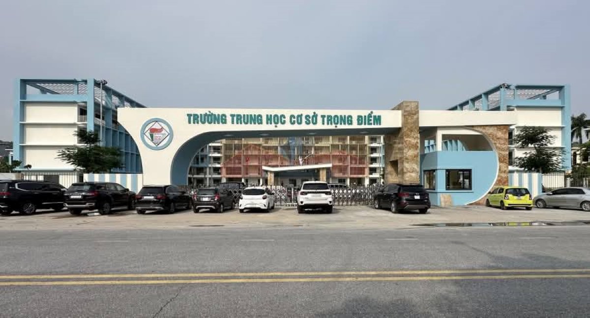 The new facility of Trong Diem Secondary School, Ha Long Ward, has just been inaugurated. Photo: Thanh Tung