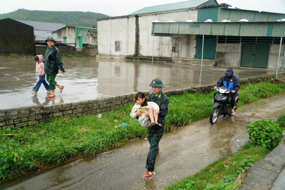 Cong tac di dan o cac diem xung yeu duoc tien hanh khan truong vao sang 25.8. Anh: Quach Du